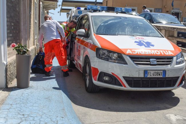 principio-annegamento-eliambulanza-118-ppp-FDM-1-650x433