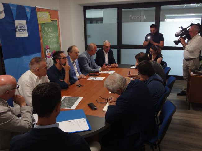 un-momento-della-conferenza-stampa