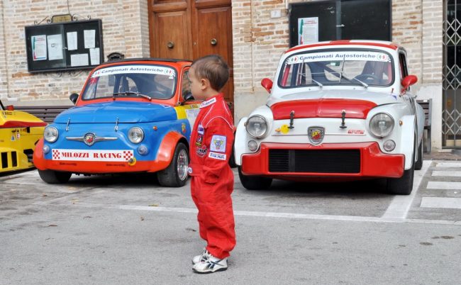 30°-Raduno-Moto-e-Auto-dEpoca-Colmurano_03-650x402