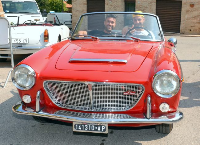 30°-Raduno-Moto-e-Auto-dEpoca-Colmurano_11-650x470