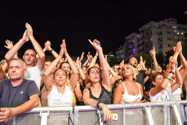 deejay-time-2019-piazza-xx-settembre-civitanova-FDM-14-650x434
