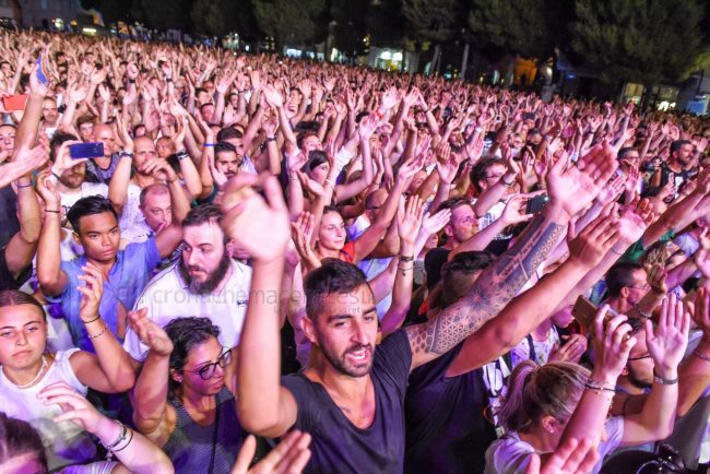 deejay-time-2019-piazza-xx-settembre-civitanova-FDM-15-650x434