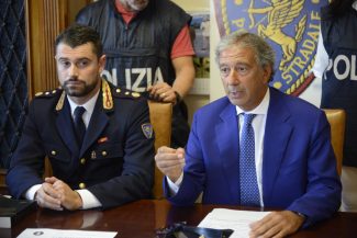 polizia-stradale-vecchio-pignataro1-325x217