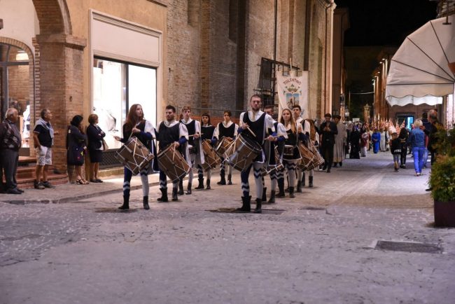 RIEVOCAZIONE-2019-CORTEO-SBR_9500-2-650x434
