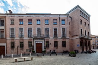 facciatamacerata-ubi-banca