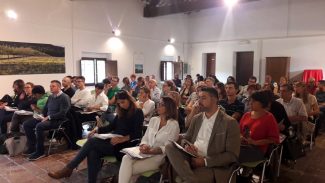 fondazione-carima-convegno-riscossione-enti-locali-1-325x183