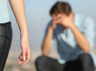 maltrattamenti-uomo-stalking