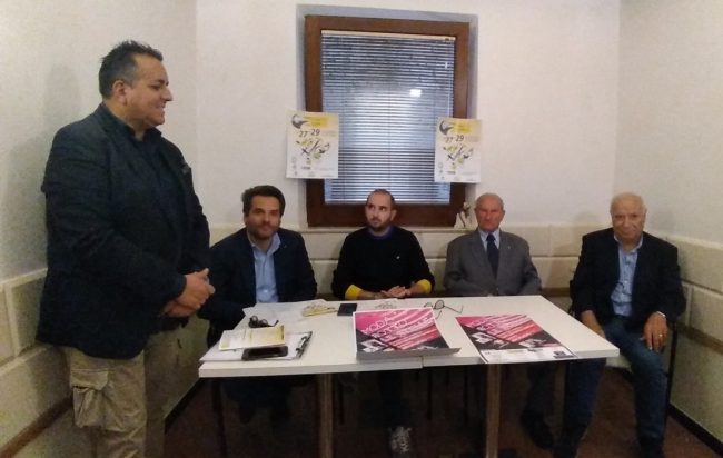 mercato-attività-produttive-sseverino-1-e1569418125575-650x412