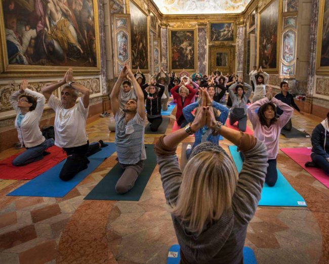 yoga-e-cultura-1b-foto-di-Massimo-Zanconi-650x522