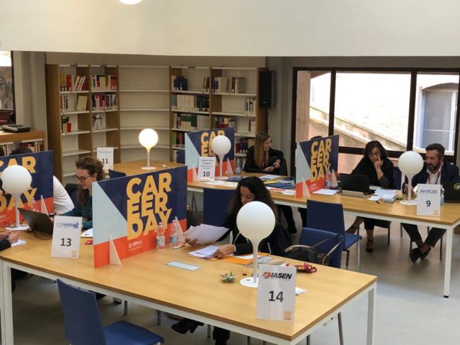 career-day-unimc-3-650x488