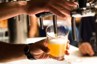 beer-2218900_1920-325x217