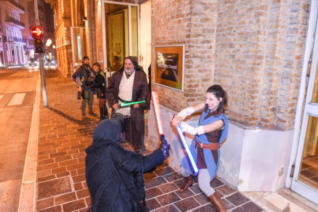 cosplay-film-star-wars-cinema-rossini-civitanova-FDM-2-650x434