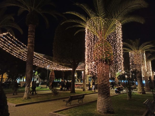luminarie-civitanova-natale-3-650x488