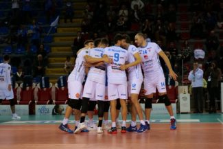 Esultanza-GoldenPlast-Scatto-Borsini