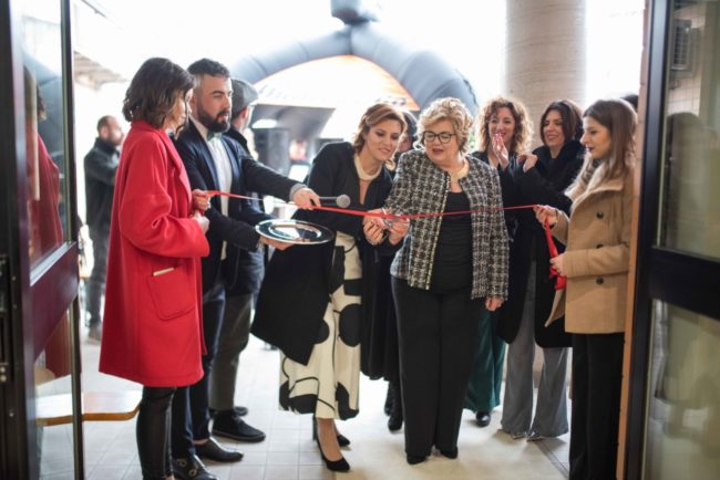 Inaugurazione-agenzia-Home-15-650x434