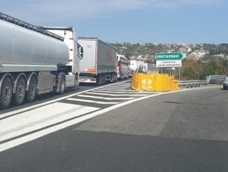 autostrada-a14-incidente-coda-325x246