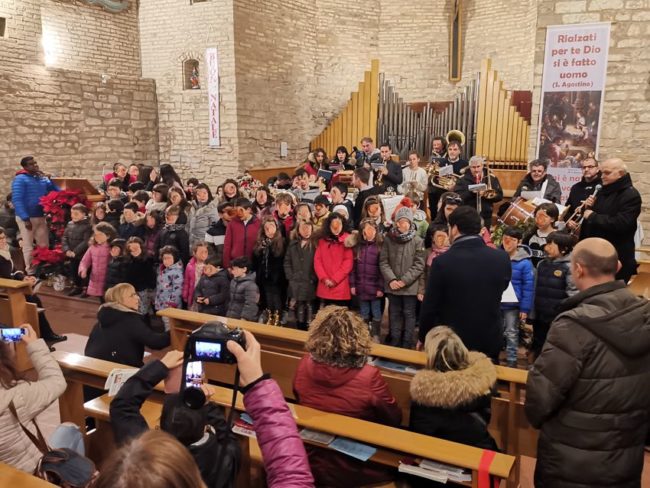 loro-piceno-magi-presepe-10-650x488