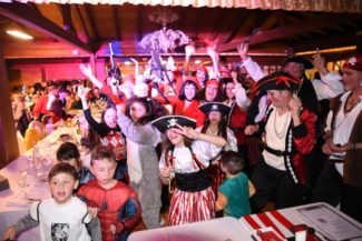 VEGLIONE-CARNEVALE-2020-BALLO-SBR_2863-2-325x217