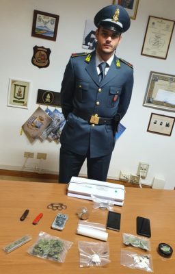 arresto-droga-finanza-civitanova