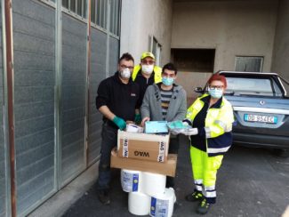 Marco-Giacomini-dona-mascherine-alla-protezione-civile