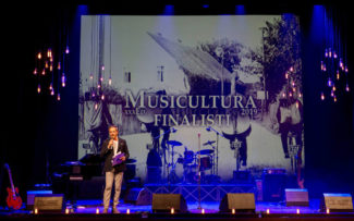 Musicultura-Recanati-2019-John-Vignola-Rai-Radio-1-325x203