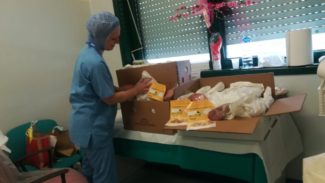 salame-anitori-consegnato-ospedale-camerino-1-325x183