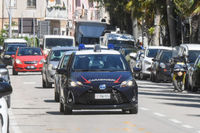 fase-2-covid-corso-umberto-i-carabinieri-civitanova-FDM-2-650x433