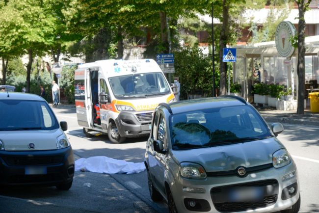 Corridonia_Mortale_Investita_FF-1_censored-2-650x434