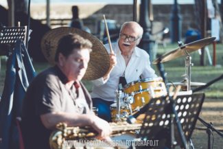 Il-concerto-di-Gegè-Munari-Quartet-con-Maurizio-Urbani