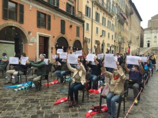 flash-mob-scuola-1-325x244