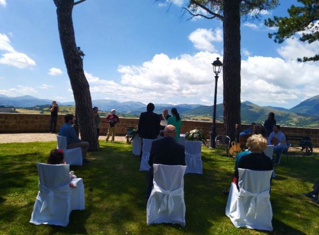 matrimonio-rocca-camerino-Image-2020-06-20-at-17.01.14-650x479