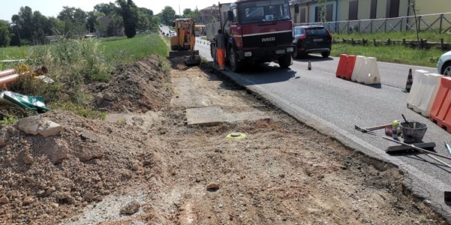 san-severino-lavori-marciapiede-sae-1-650x325