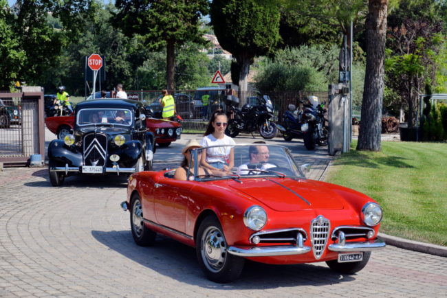 Raduno-moto-e-Auto-dEpoca-Colmurano_09-650x434