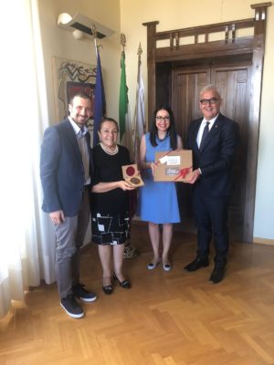 Saluto-sindaco-a-Prefetto-Rolli