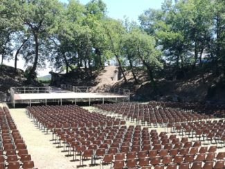 anfiteatro-urbisaglia1-325x244