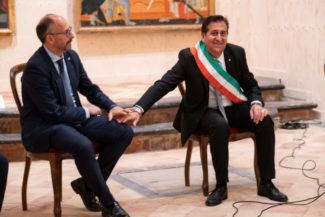 inaugurazione-mostra-san-ginesio-santagostino-6-325x217