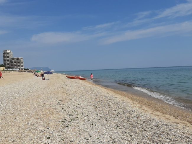 macchie-mare-civitanova