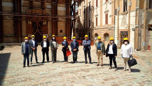 rotary-camerino-visita-governatrice-5-650x366