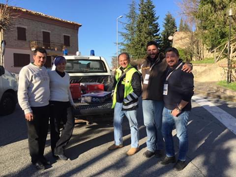 foto-associazione-ricominciamo-e-volontari-locali-Virgilio-Accetta-Vanes-Moro-Vincenzo-Sambuco-Ramona-Moro-e-Andrea-Vaghi