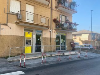 POSTE_PACE-3-325x244