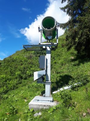 bolognola-ski3-300x400
