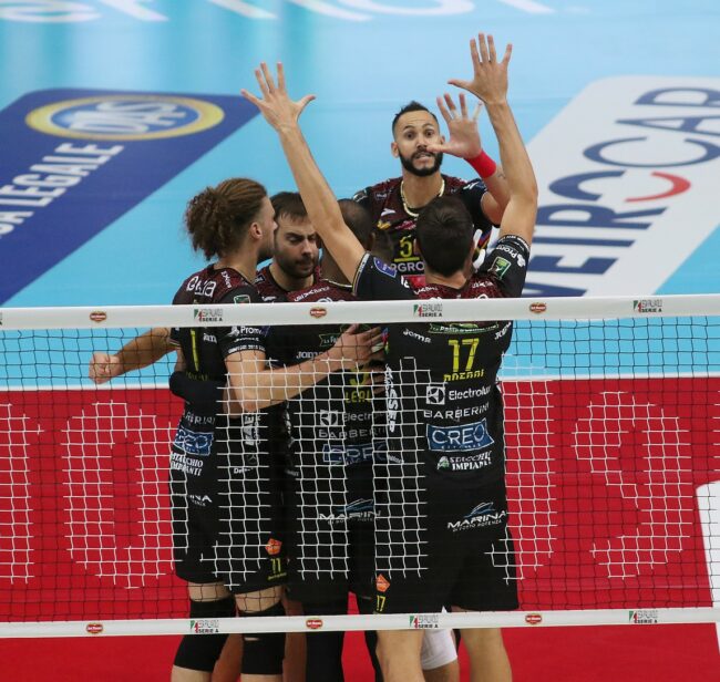 lube-perugia-finale-supercoppa-21-650x616