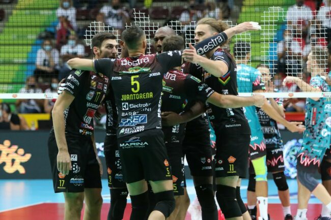 lube-perugia-finale-supercoppa-28-650x433