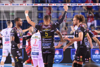 lubevolley-trentino-civitanova-FDM-15-325x217