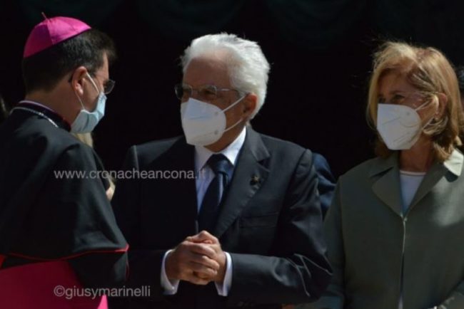 mattarella-3-650x434