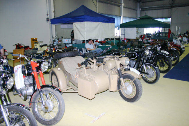 mostra-scambio-auto-e-moto-depoca-bastia-umbra-6-650x434