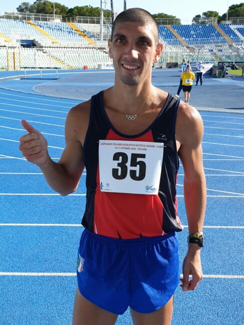 2.fabrizio-vallone-neo-primatista-italiano-10000m-488x650