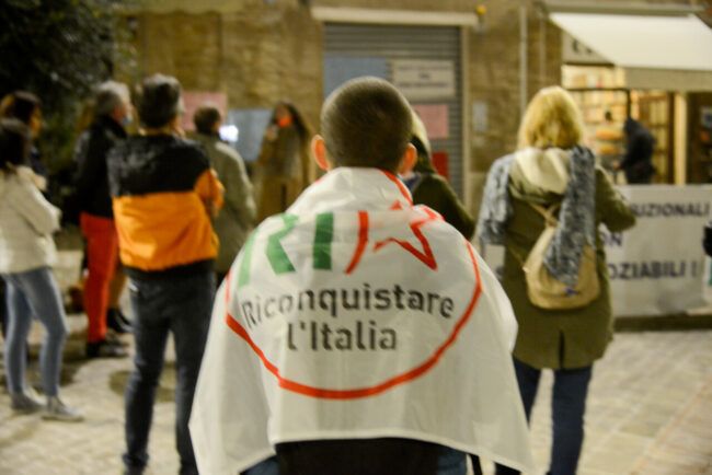 MarciaDellaLiberazione_PiazzaMazzini_FF-11-650x434