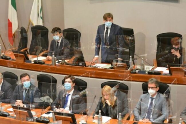consiglio-regionael-3-650x434