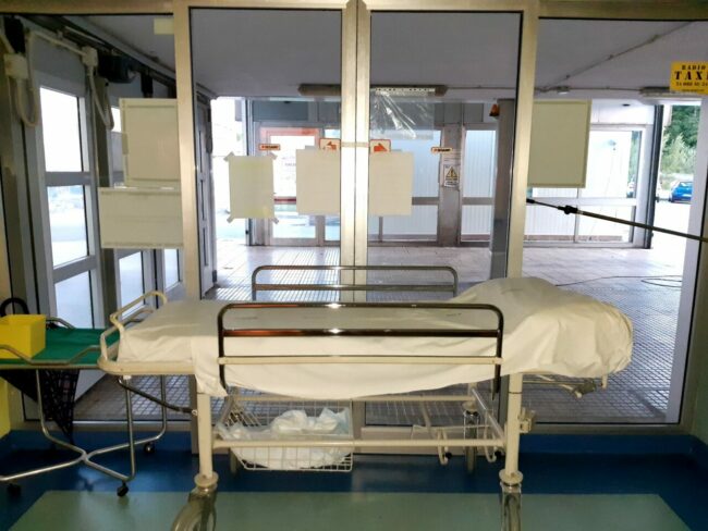 porta-rotta-ospedale-san-severino